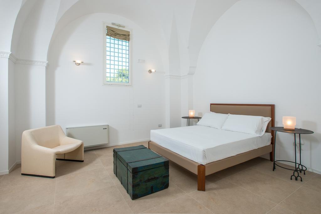 Le Bifore Charming House Lecce Exterior foto