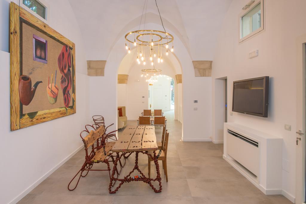 Le Bifore Charming House Lecce Exterior foto