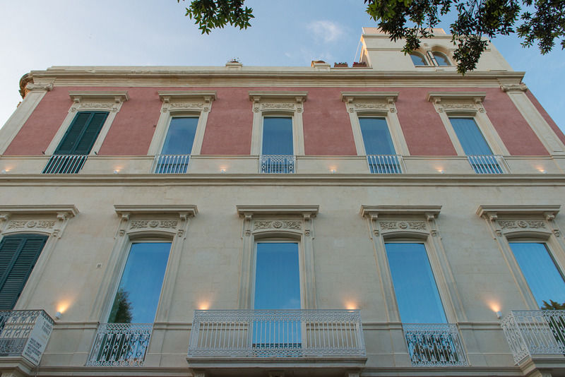 Le Bifore Charming House Lecce Exterior foto
