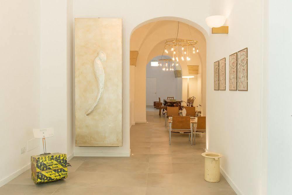Le Bifore Charming House Lecce Exterior foto